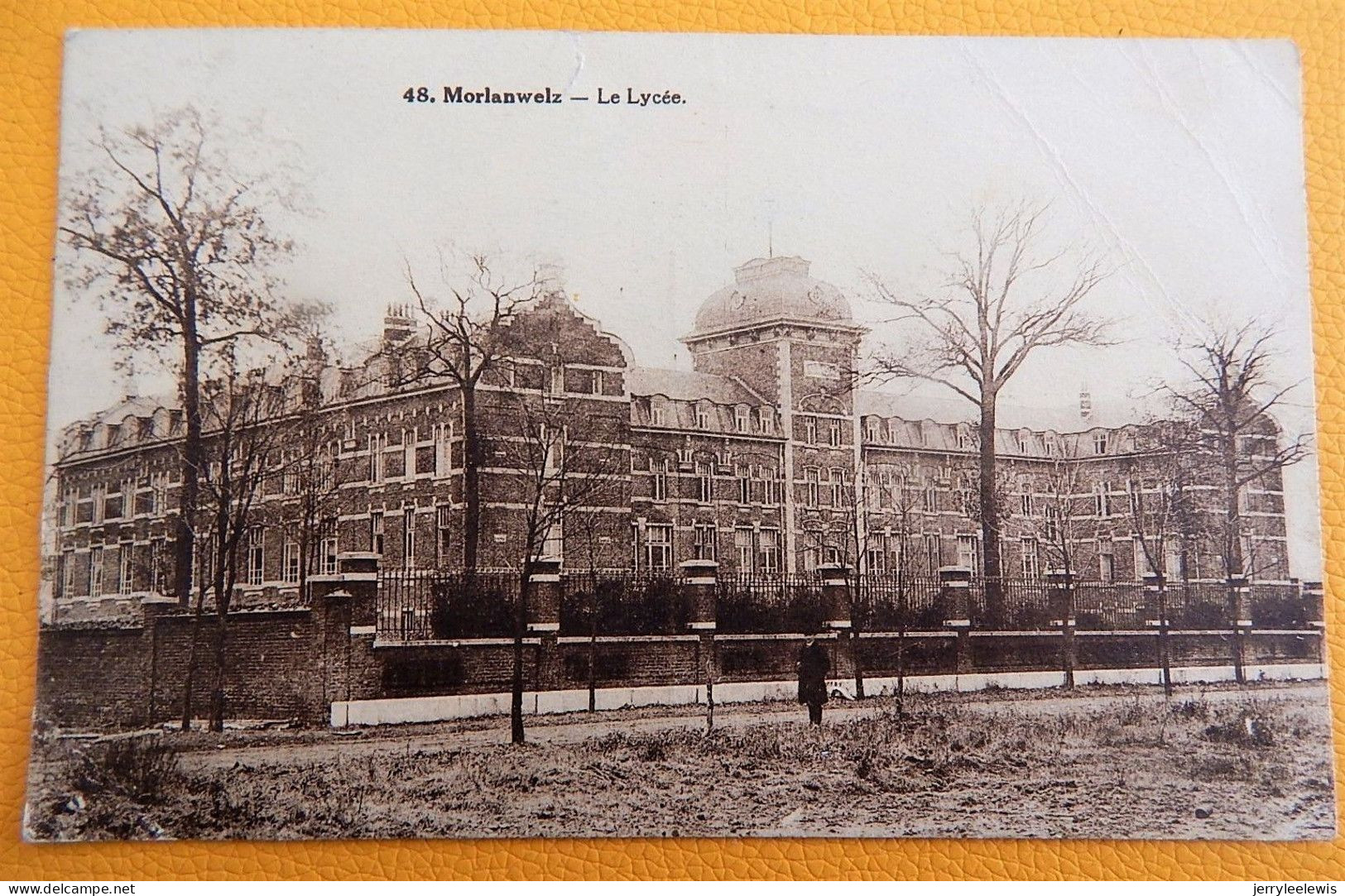 MORLANWELZ  -  Le Lycée - Morlanwelz