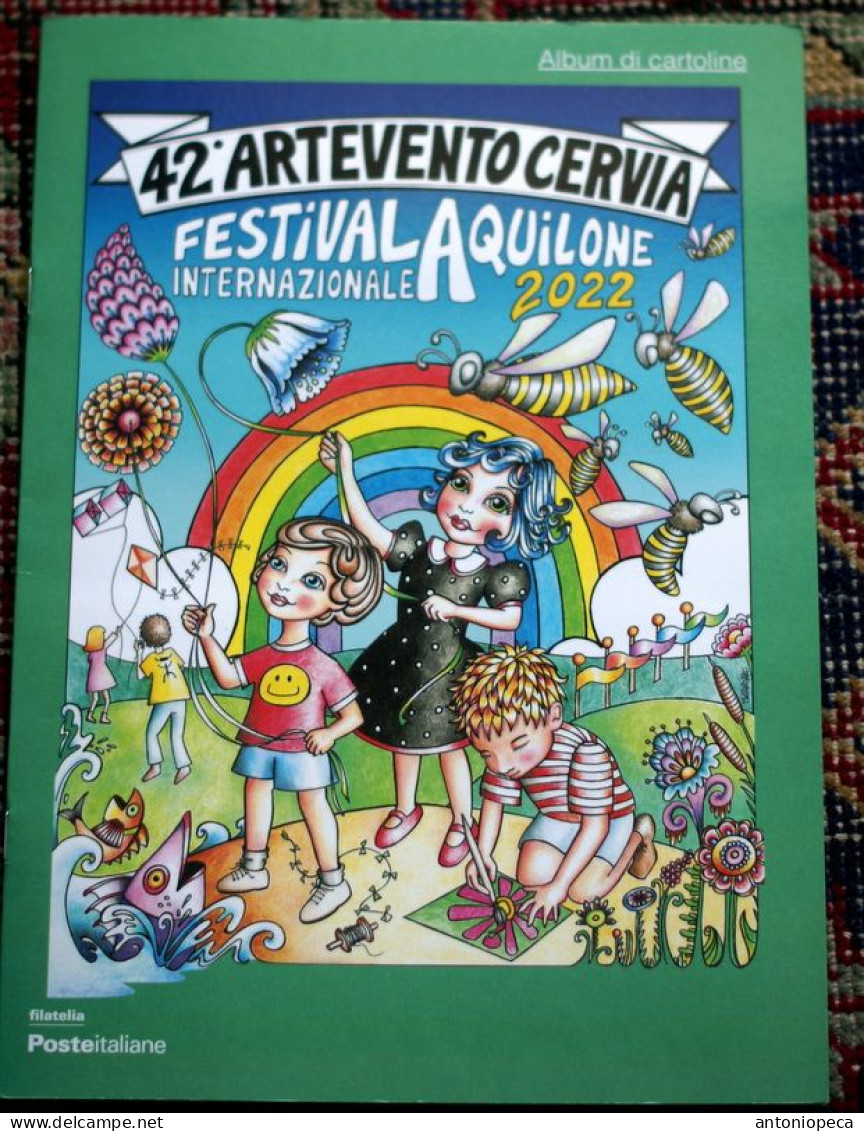 ALBUM CARTOLINE "FESTIVAL INTERNAZIONALE AQUILONI CERVIA 2022" DI POSTE ITALIANE - Colecciones Y Lotes