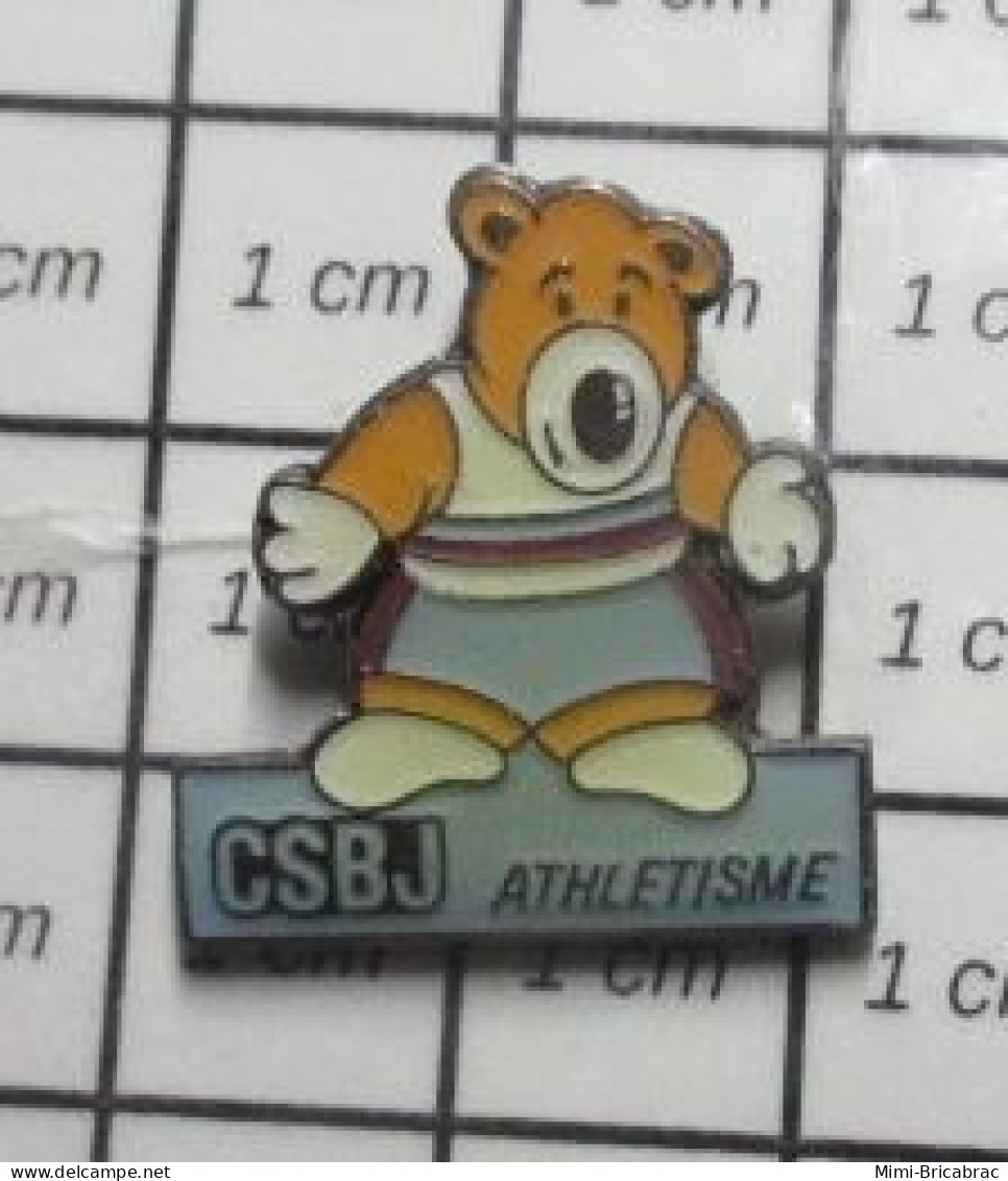 115d Pin's Pins / Beau Et Rare / SPORTS / CSBJ CLUB ATHLETISME OURS EN PELUCHE - Leichtathletik