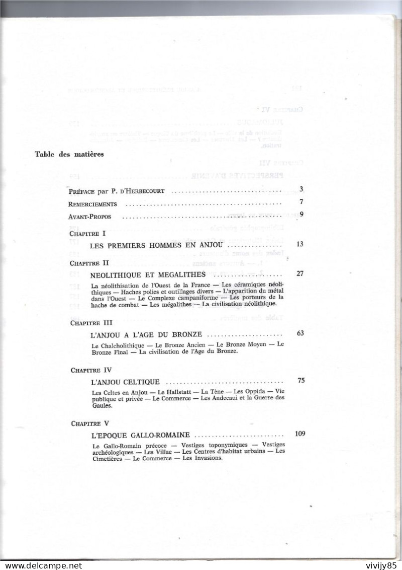 Livre illustré "l'ANJOU préhistorique et Atchéologique , quatre mille ans d'histoire " -ANGERS-GENNES-SAUMUR