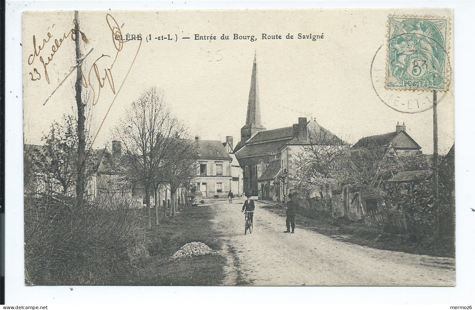 CLERE Les Pins – Entrée Du Bourg, Route De Savigné – Aimation Cycliste – 1905 - Cléré-les-Pins