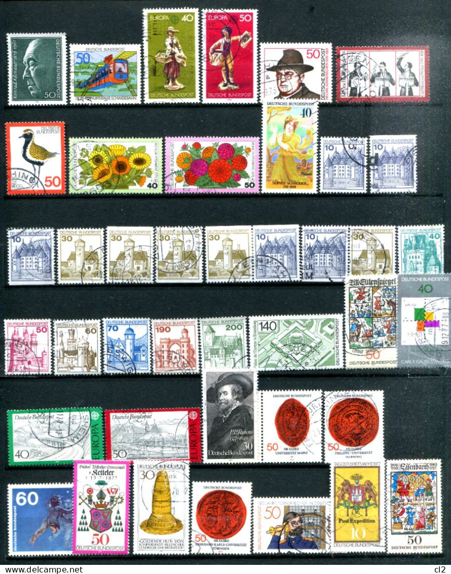 REPUBLIQUE FEDERALE ALLEMANDE - Lot De 41 Timbres Des Années 1976 Et 1977 - Annual Collections