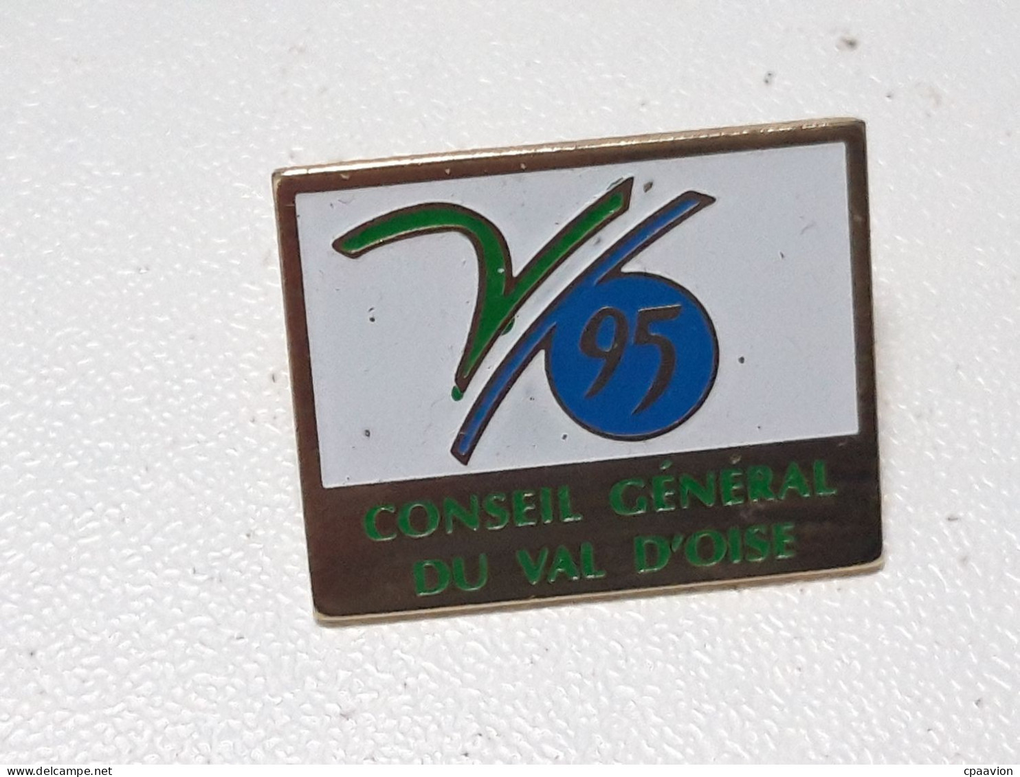 Pin's Conseil Général Du Val D'Oise - Administraties