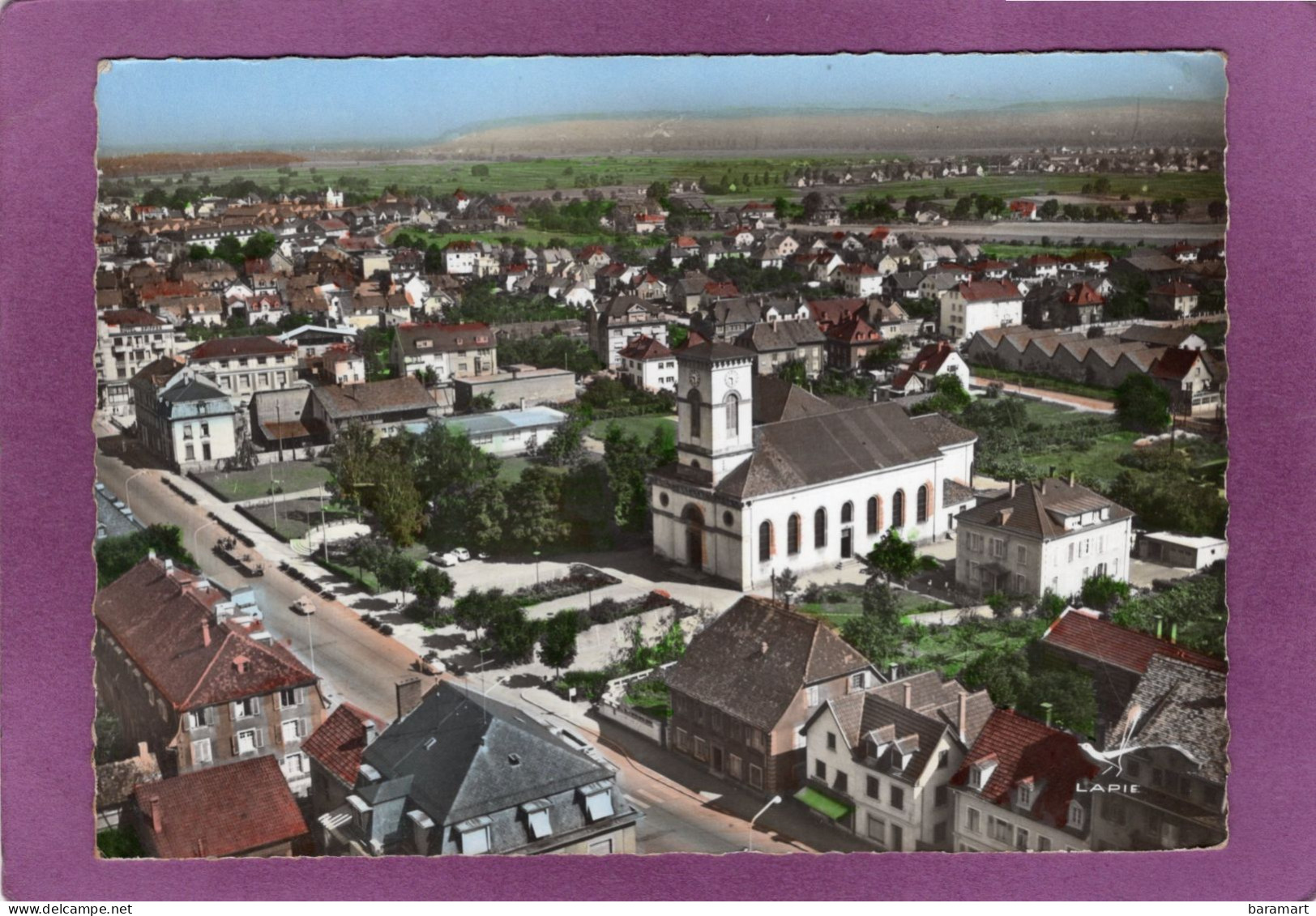 68 En Avion Au Dessus De ...  SAINT LOUIS L'Eglise Vue Aérienne    Edition LAPIE - Saint Louis