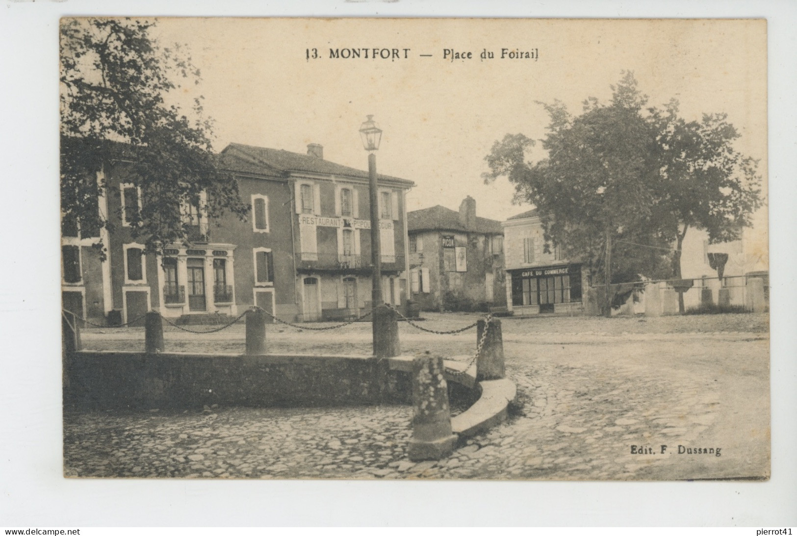 MONTFORT EN CHALOSSE - Place Du Foirail - Montfort En Chalosse