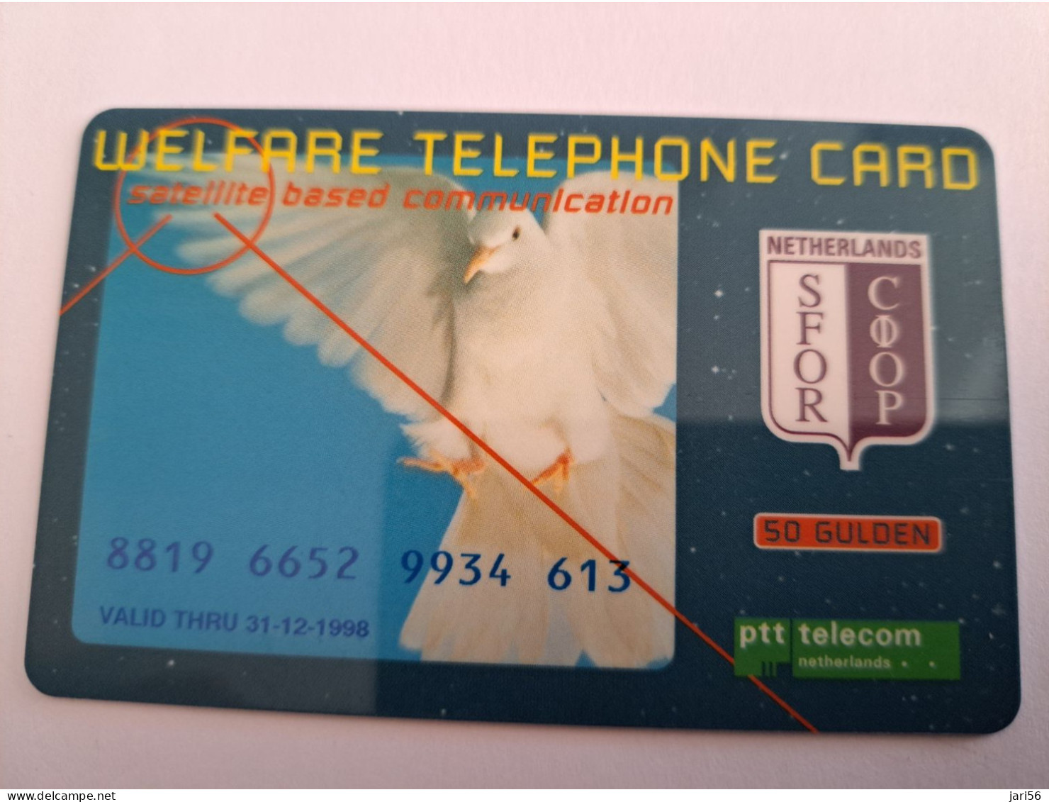 NETHERLANDS  WELFARE /SFOR/MILITAIR CARD /50 GUILDERS /  PIGEON/ UNITED NATIONS / COMMUNICATIE / 2 SATELLIET ** 16321 ** - Altri & Non Classificati