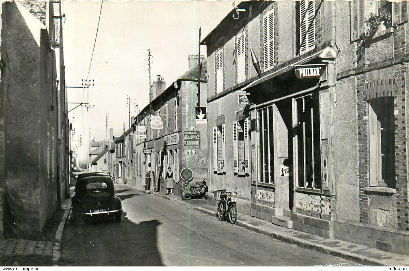 89* CHAMPIGNY S/YONNE  Rue Du Centre  CPSM (9x14cm)     RL32,0321 - Champigny