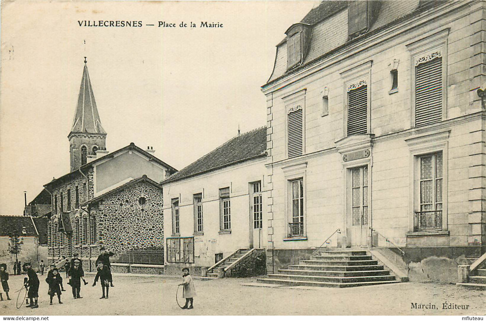 94* VILLECRESNE  Place De La Mairie       RL32,1050 - Villecresnes