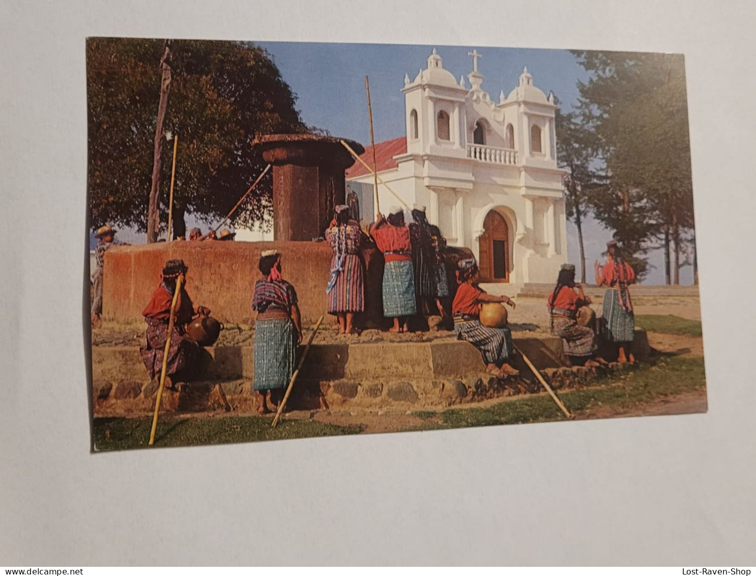 Menschen Vor Kirche - Guatemala