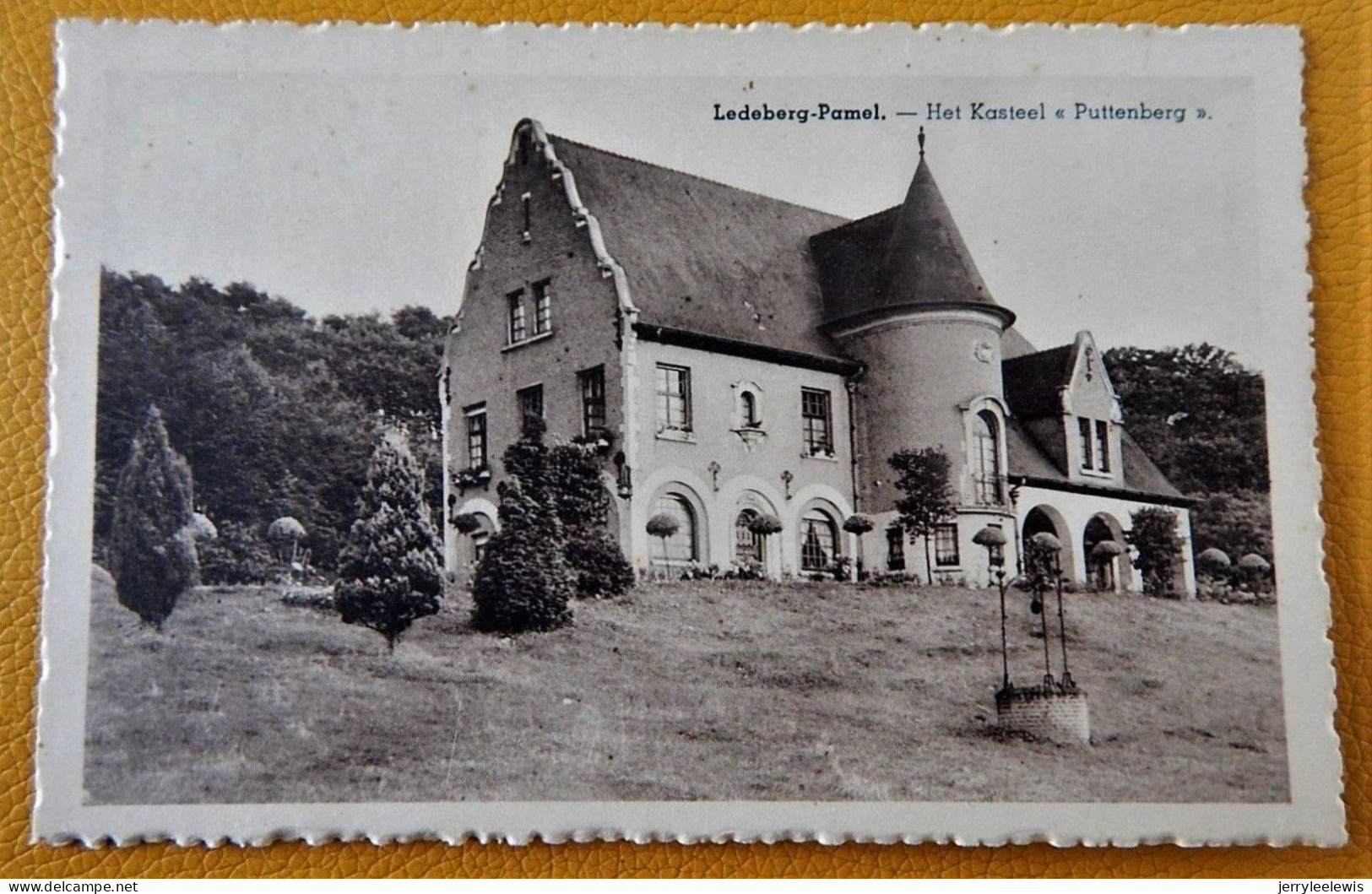 LEDEBERG-PAMEL  -  Het Kasteel " Puttenberg " - Roosdaal