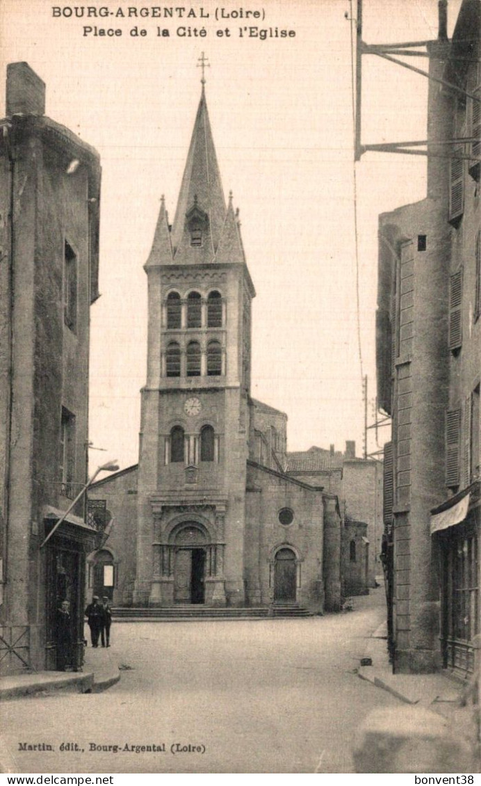 K0203 - BOURG ARGENTAL - D42 - Place De La Cité Et L' Église - Bourg Argental