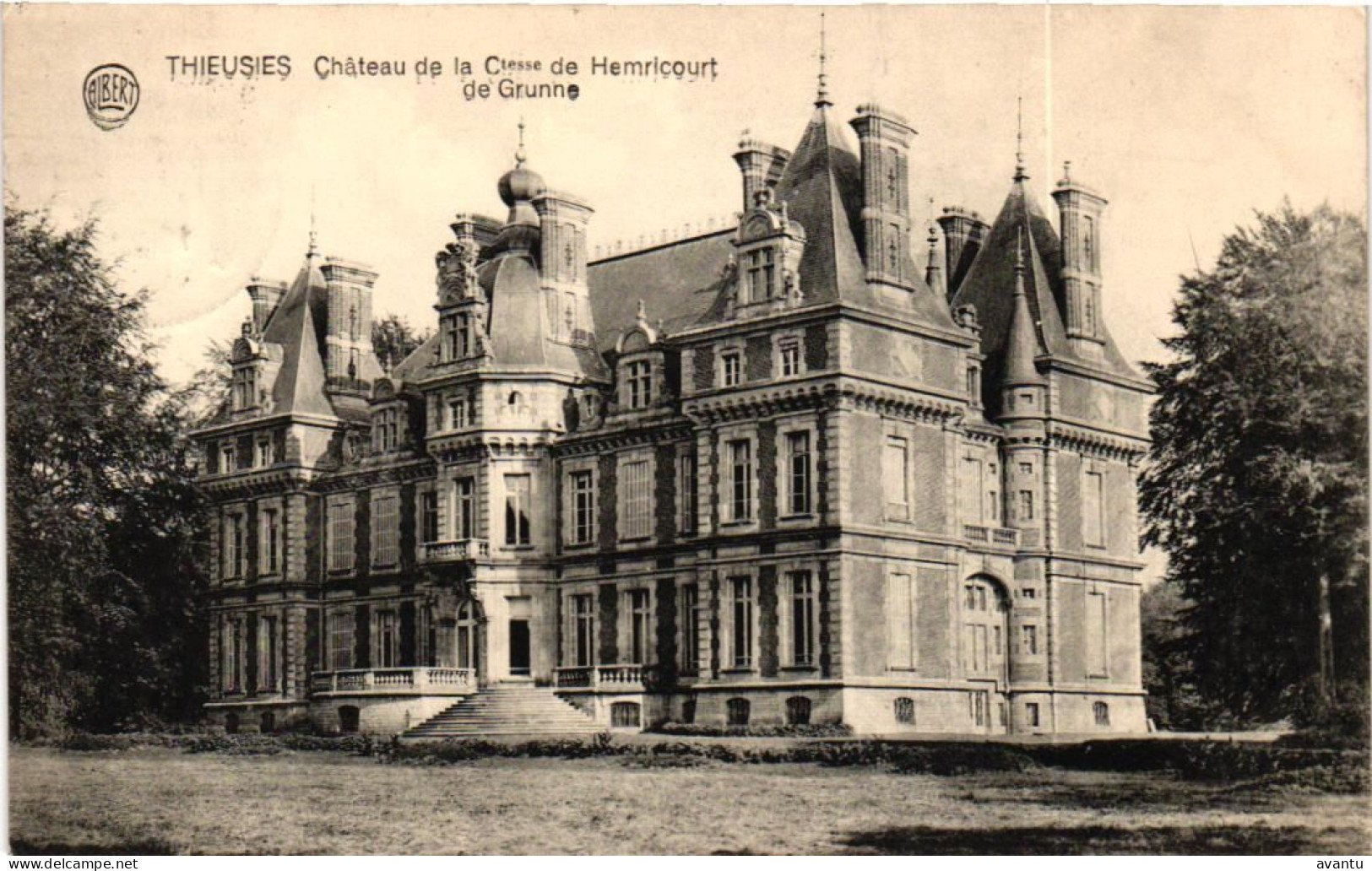 THIEUSIES / CHATEAU DE MME LA COMTESSE DE HERMICOURT - Soignies