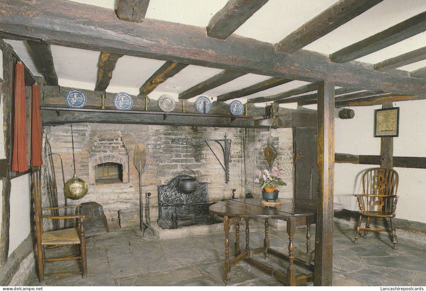 Postcard The Kitchen Anne Hathaway's Cottage Stratford Upon Avon My Ref B26367 - Stratford Upon Avon