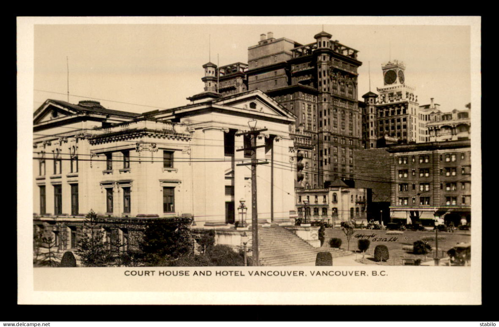 CANADA - VANCOUVER - COURT HOUSE AND HOTEL VANCOUVER - Vancouver