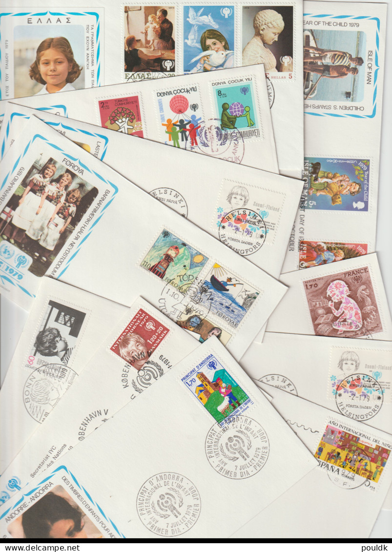 50 FDC From 1979 International Year Of Children. Postal Weight Approx 0,3 Kg. Please Read Sales Conditions Under - UNICEF