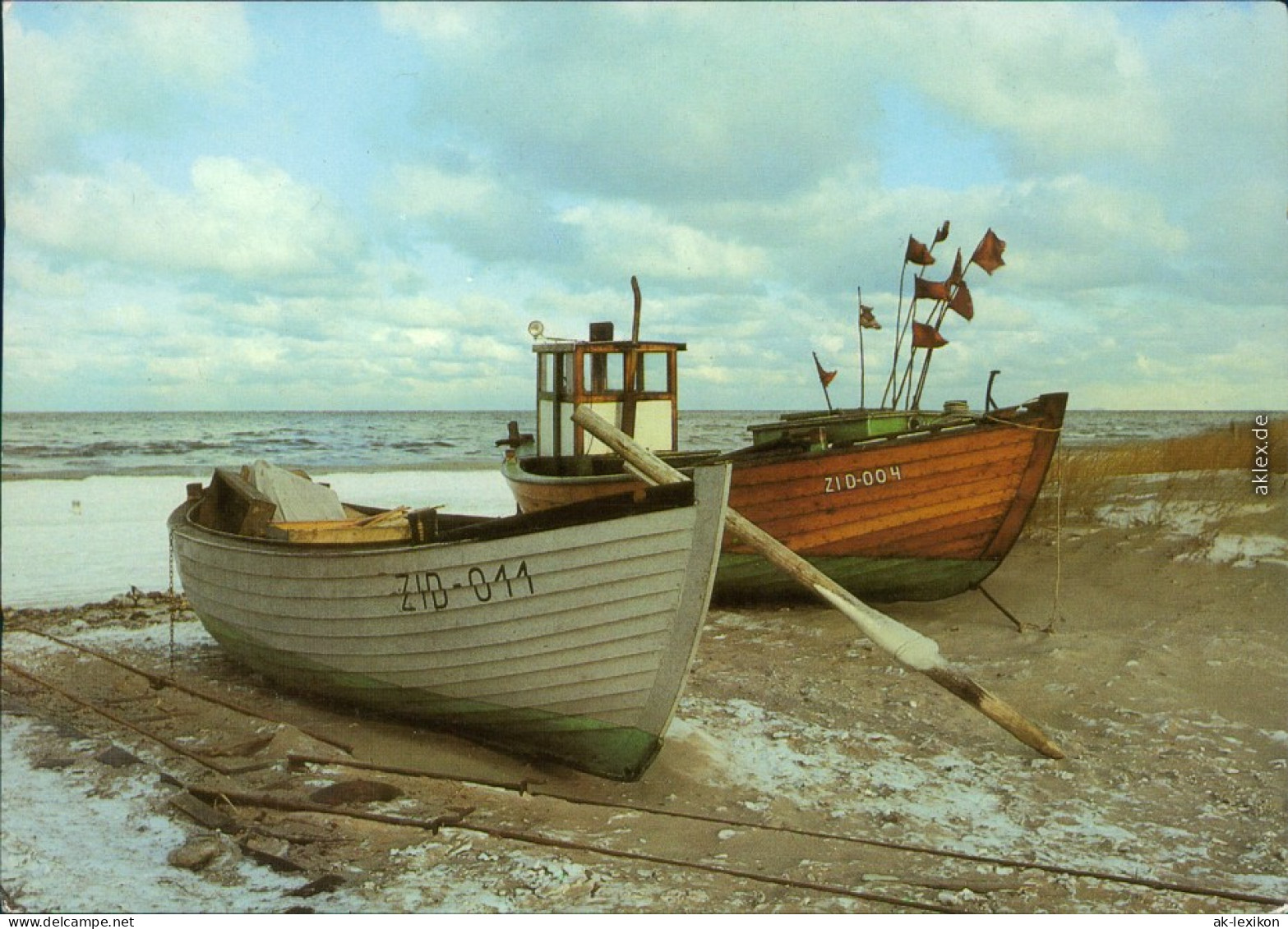 Zingst Darss Kutter Und Boot Am Strand Ansichtskarte 1987 - Zingst