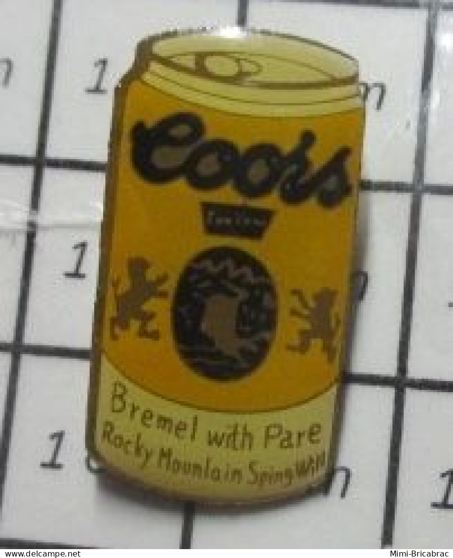 713J Pin's Pins / Beau Et Rare /  BIERES / CANETTE JAUNE DE BIERE COORS - Birra