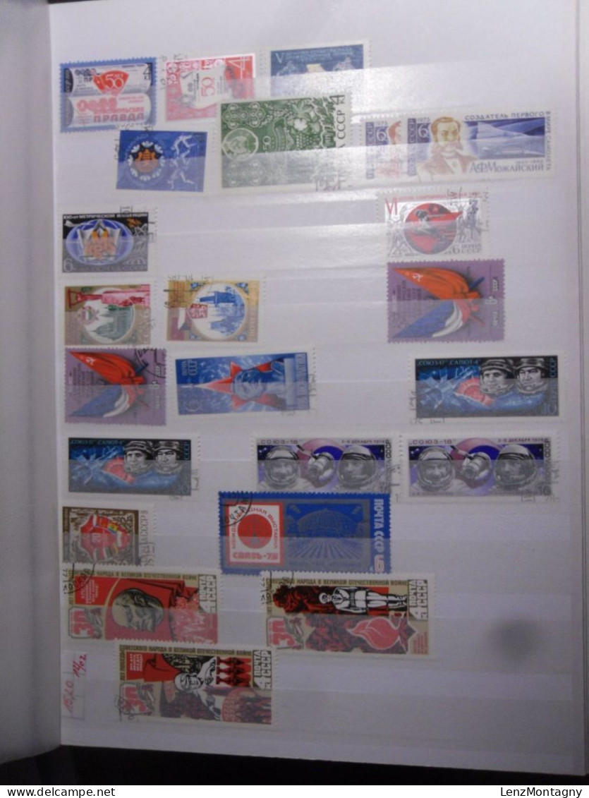 Collection de timbres Russie - URSS dans 2 classeurs neuf **, oblitéré, selon Scans