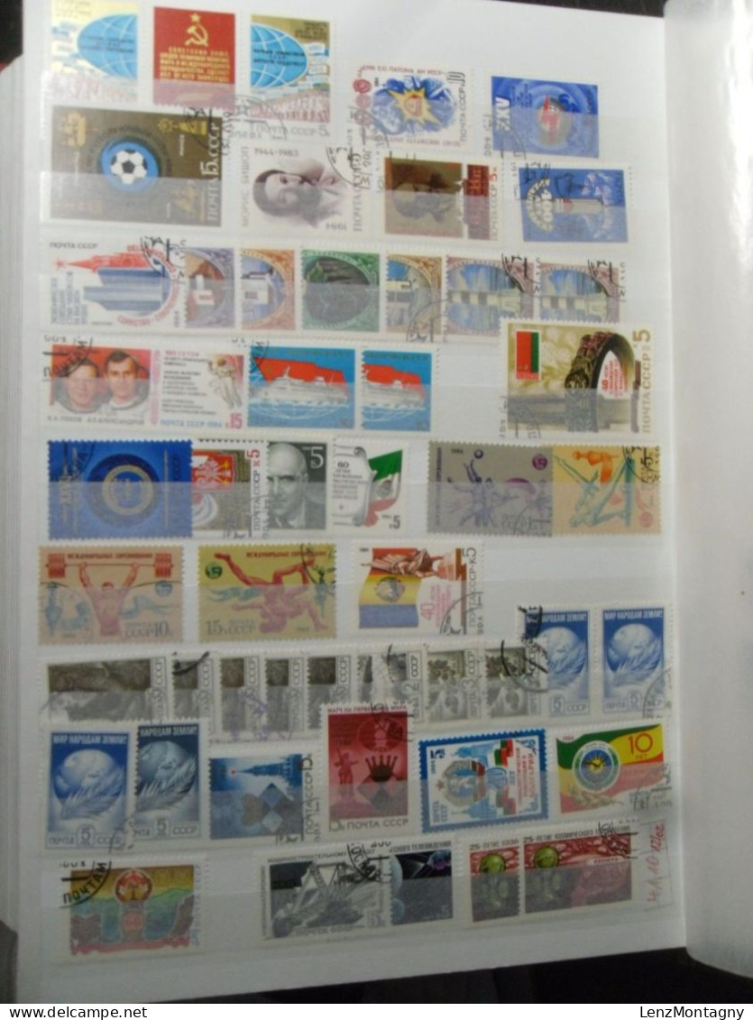 Collection de timbres Russie - URSS dans 2 classeurs neuf **, oblitéré, selon Scans