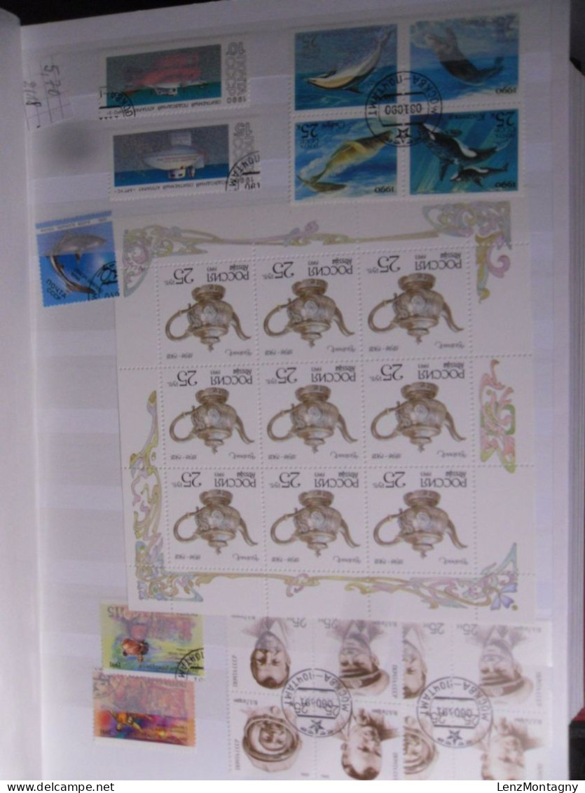 Collection de timbres Russie - URSS dans 2 classeurs neuf **, oblitéré, selon Scans