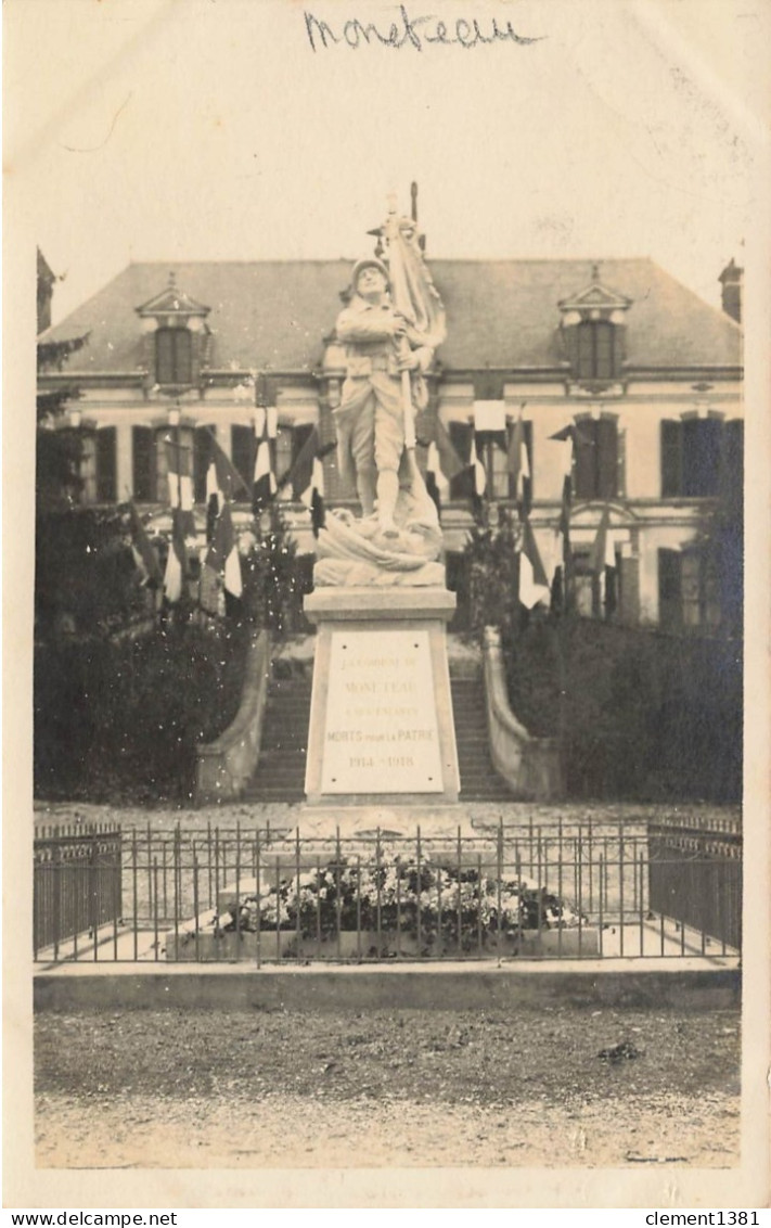 Moneteau Carte Photo Monument Aux Morts - Moneteau