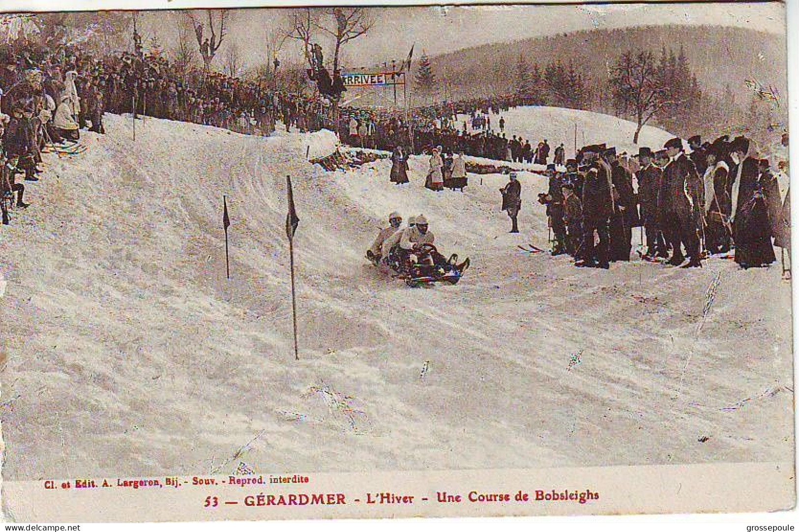 88 - GERARDMER - L HIVER - UNE COURSE DE BOBSLEIGHS - Sport Invernali