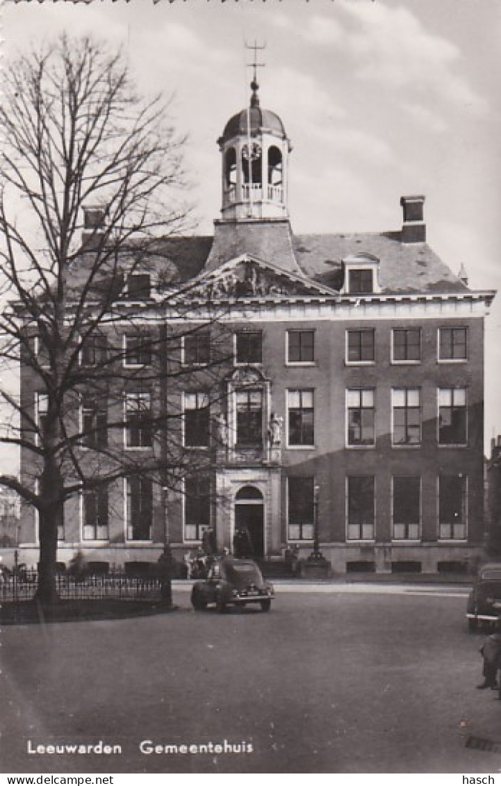 4850a143Leeuwarden, Gemeentehuis. (FOTOKAART)  - Leeuwarden