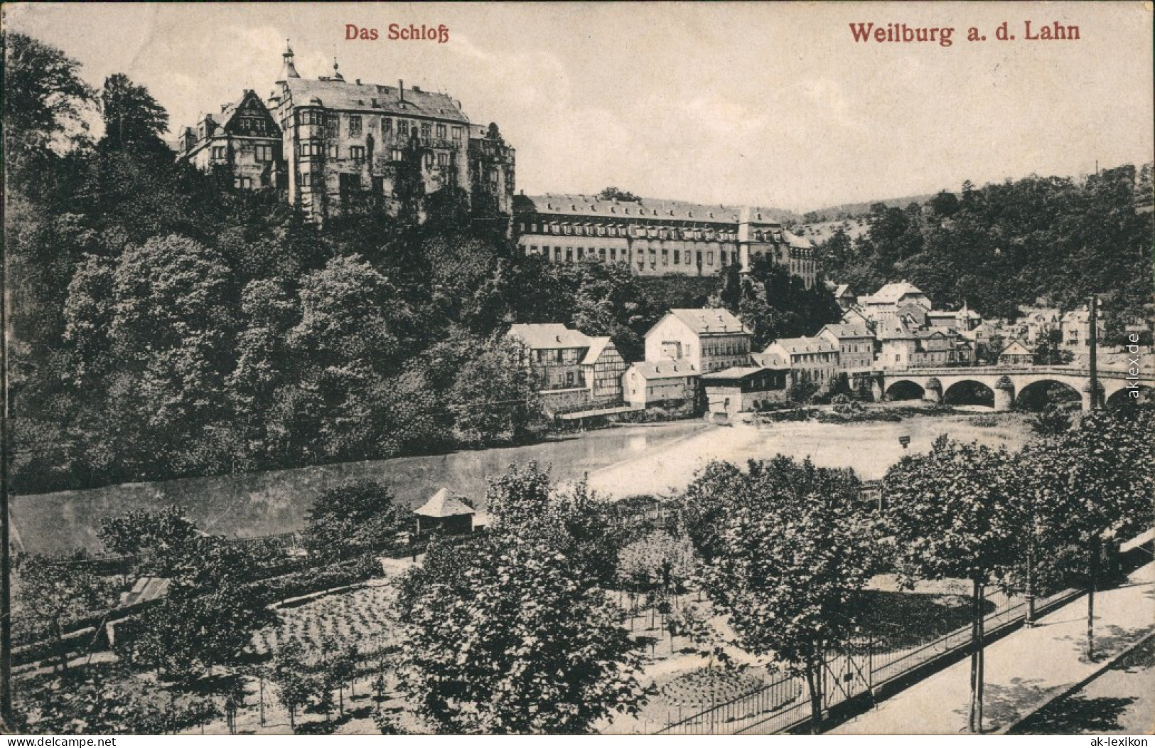 Weilburg (Lahn) Schloß Mit Blick Auf Den Ort Und Die Brücke 1924 - Weilburg