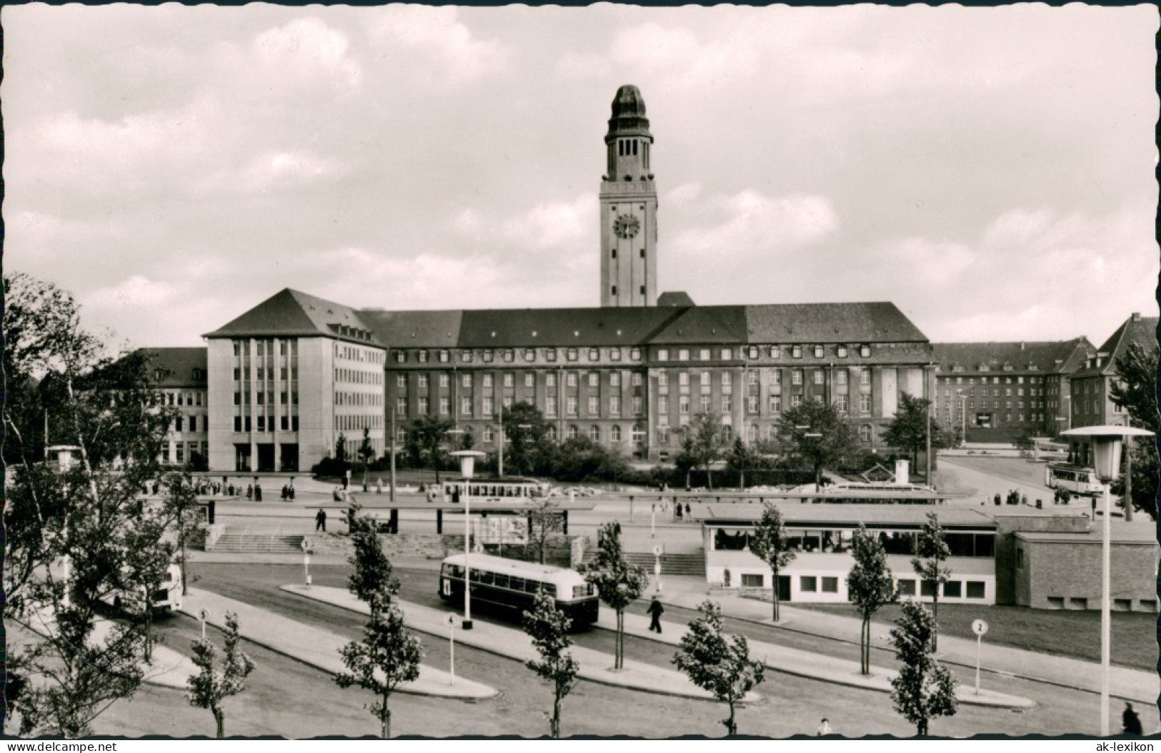 Ansichtskarte Buer-Gelsenkirchen Rathaus Und Autobus-Bahnhof 1958 - Gelsenkirchen