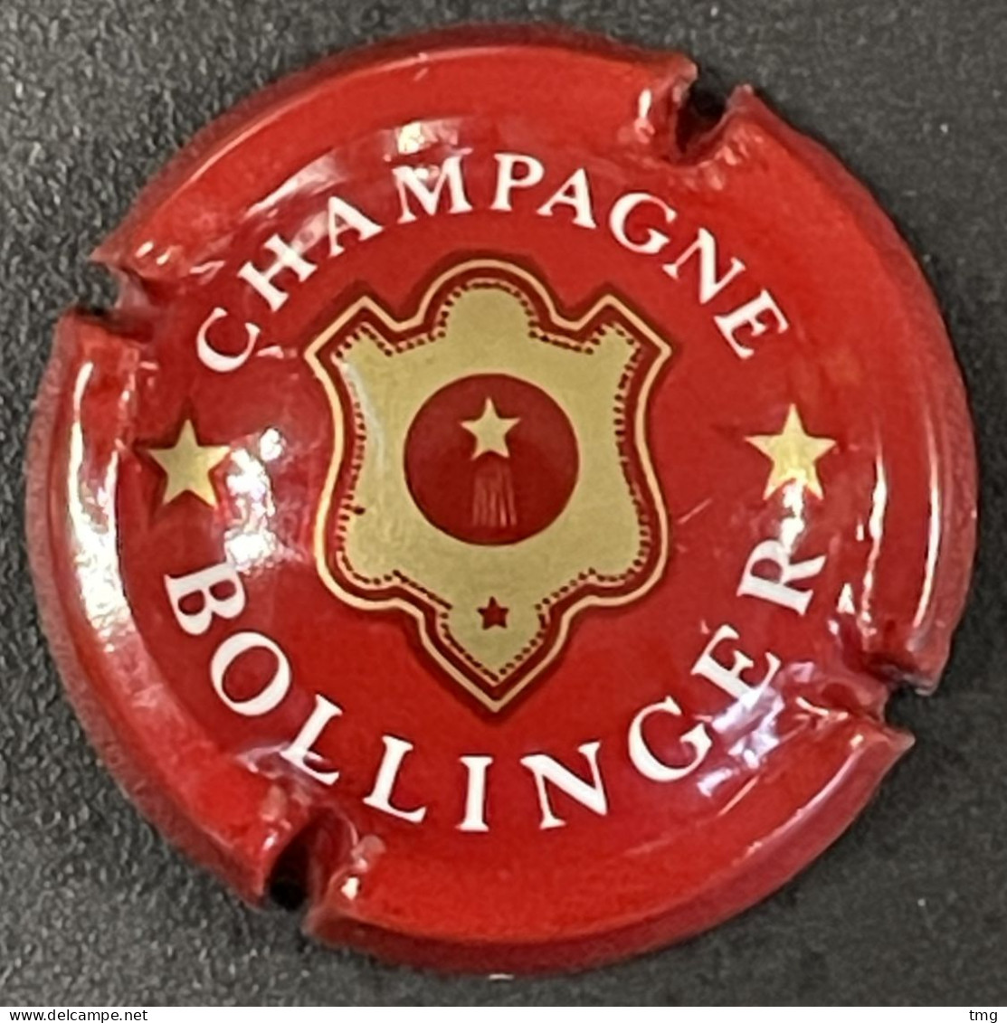 267 - 26 - Bollinger, Bordeaux Et Or Mat, Lettres Fines (côte 8 €) - Capsule De Champagne - Bollinger