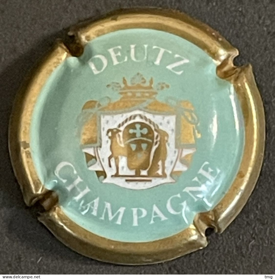 276 - 25 - Deutz, Turquoise, Contour Or (côte 5 €) Capsule De Champagne - Deutz