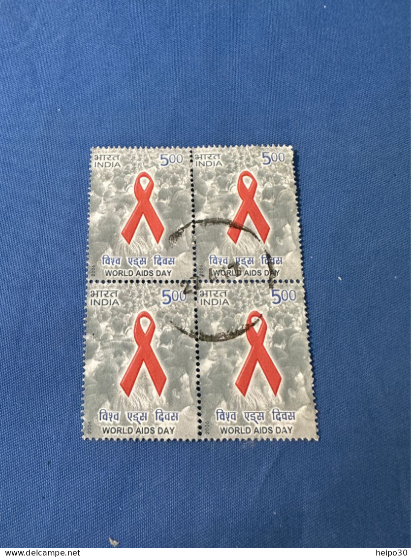 India 2005 Michel 2174 World AIDS Day - Used Stamps