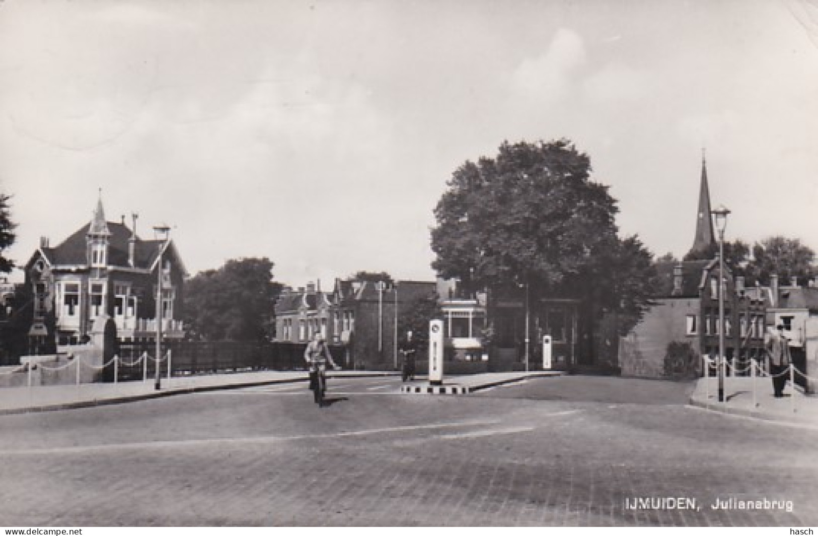4858376IJmuiden, Julianabrug. (FOTOKAART)(rechtsboven Een Kleine Vouw)  - IJmuiden