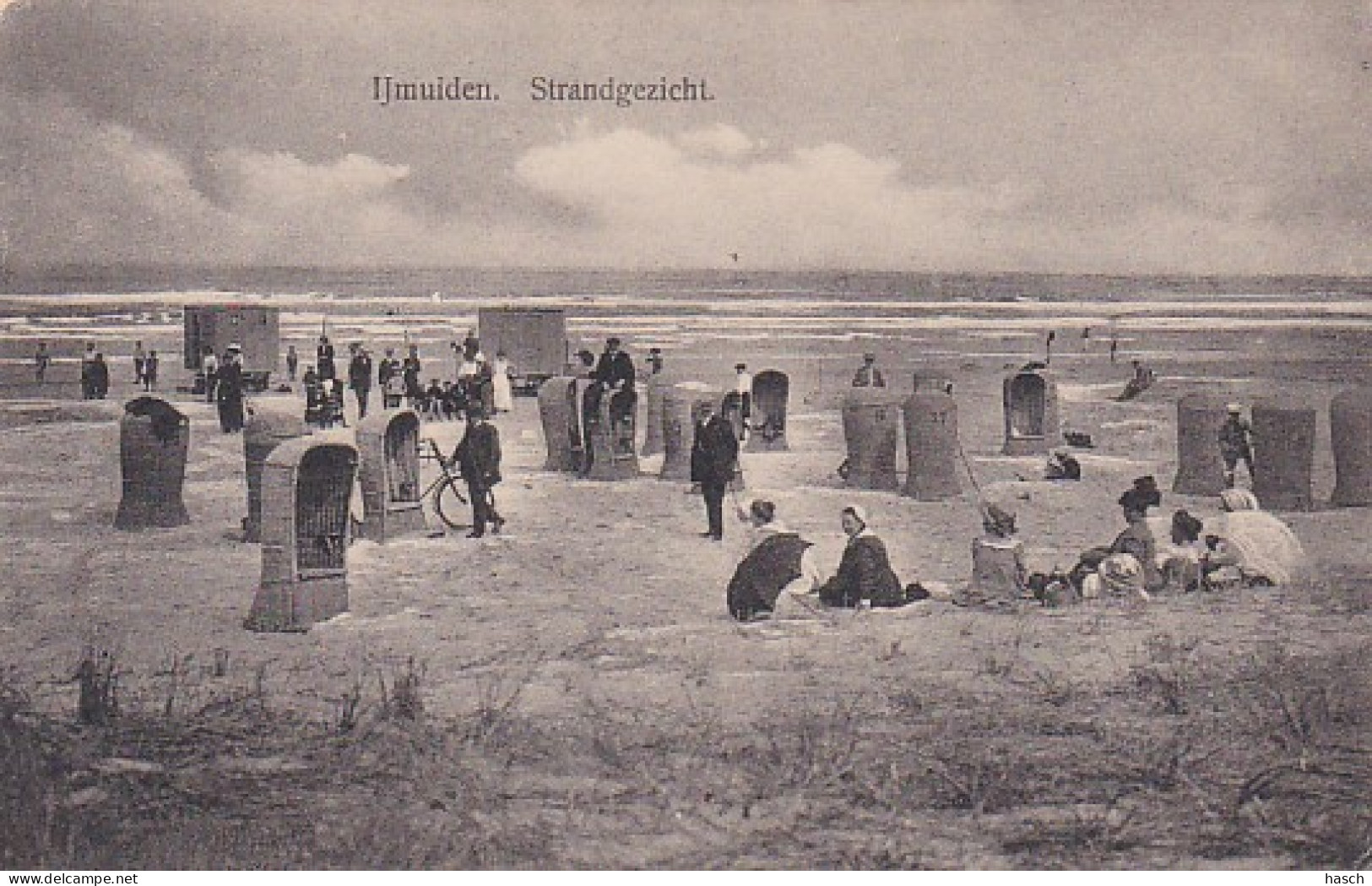 4858403IJmuiden, Strandgezicht. (zie Hoeken)  - IJmuiden