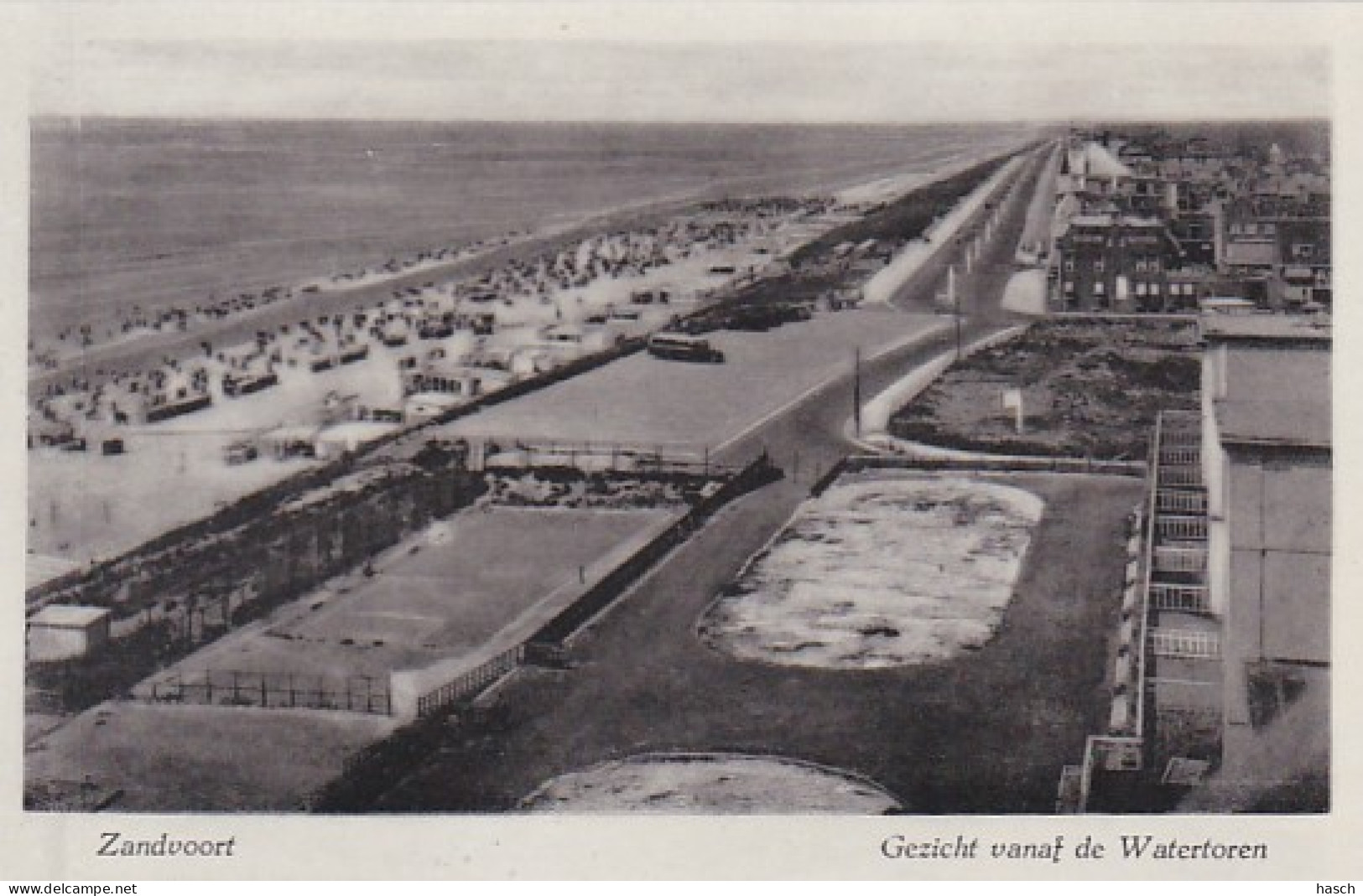 4858466Zandvoort, Gezicht Vanaf De Watertoren.  - Zandvoort