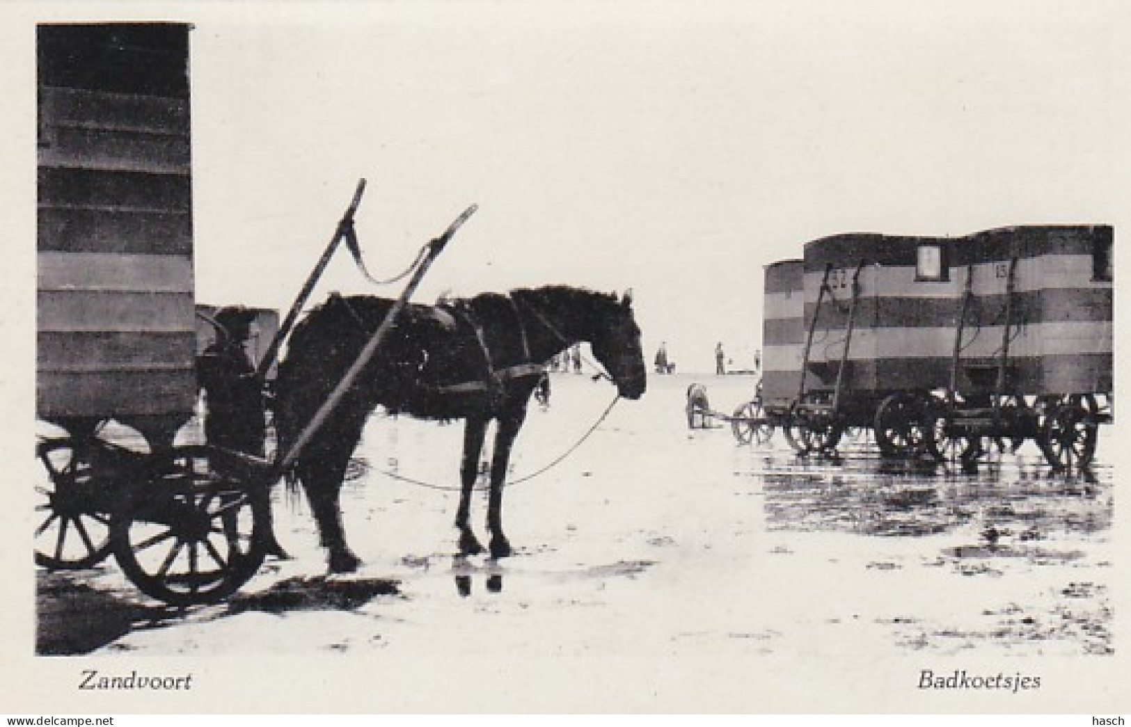 4858482Zandvoort, Badkoetsjes.  - Zandvoort