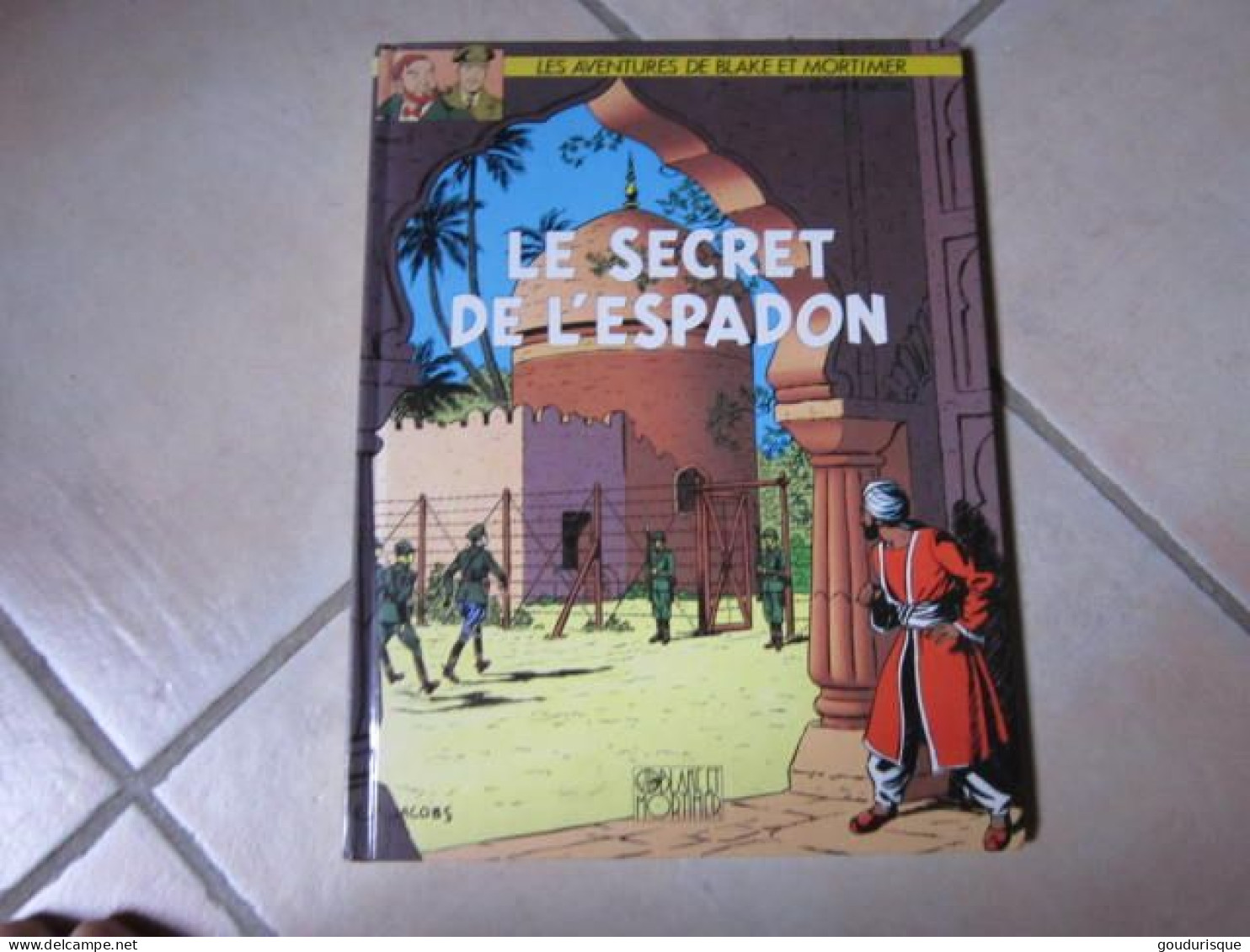 BLAKE ET MORTIMER  LE SECRET DE L'ESPADON T2  GRAND FORMAT  JACOBS - Blake & Mortimer