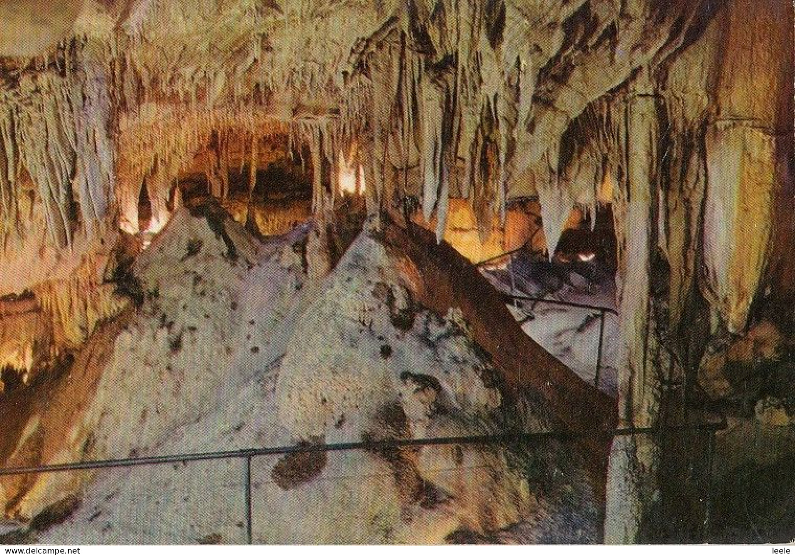 CA89. Postcard. The Onyx Chamber In Mammoth Cave National Park. Kentucky. US - Mammoth Cave