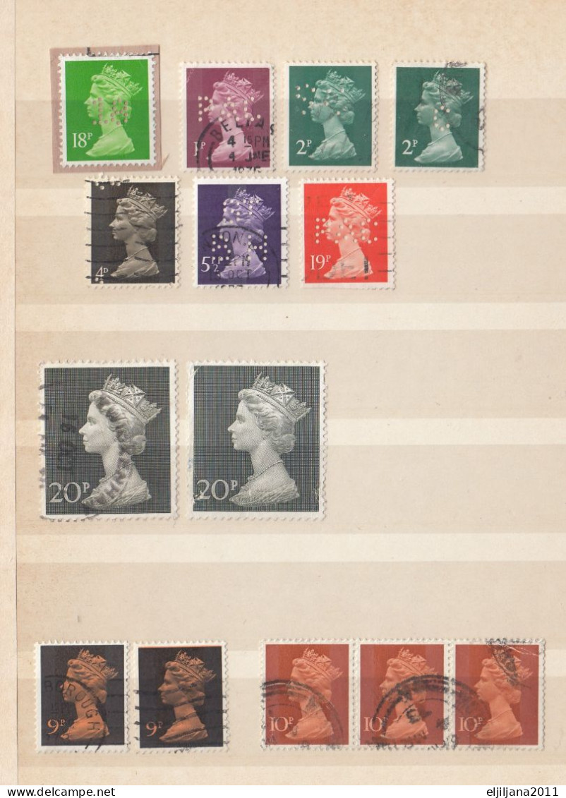 ⁕ GB / UK / QEII. ⁕ Queen Elizabeth II. Machin, definitives ⁕ 1970 stamps in two albums - see scan 37 pages (7v perfin)