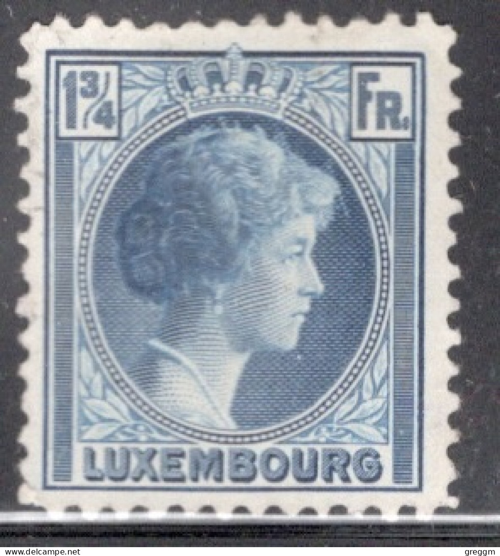 Luxembourg 1930 Single Grand Duchess Charlotte In Fine Used - 1926-39 Charlotte Rechterzijde