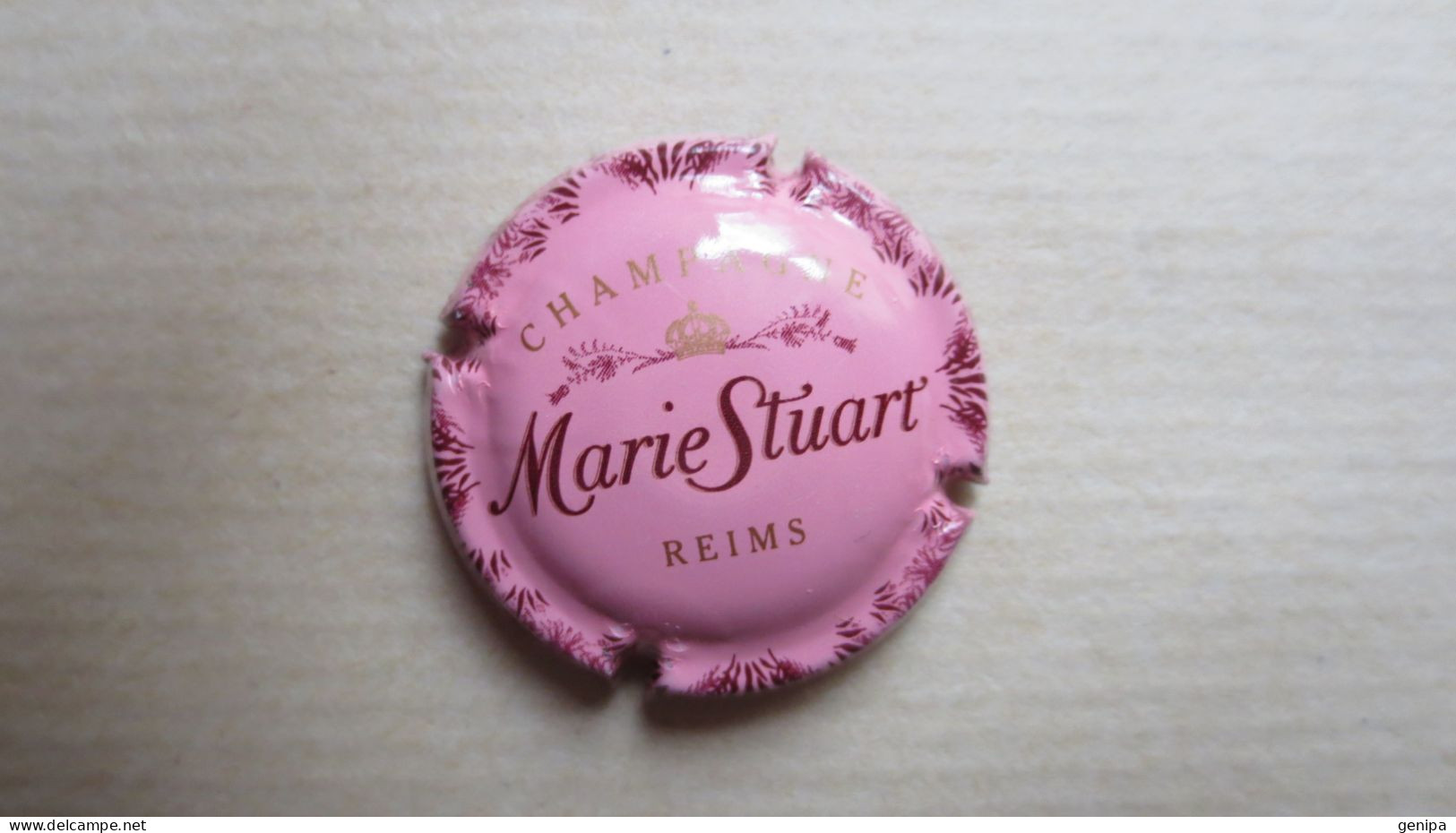 CAPSULE CHAMPAGNE MARIE STUART . Rose - Marie Stuart