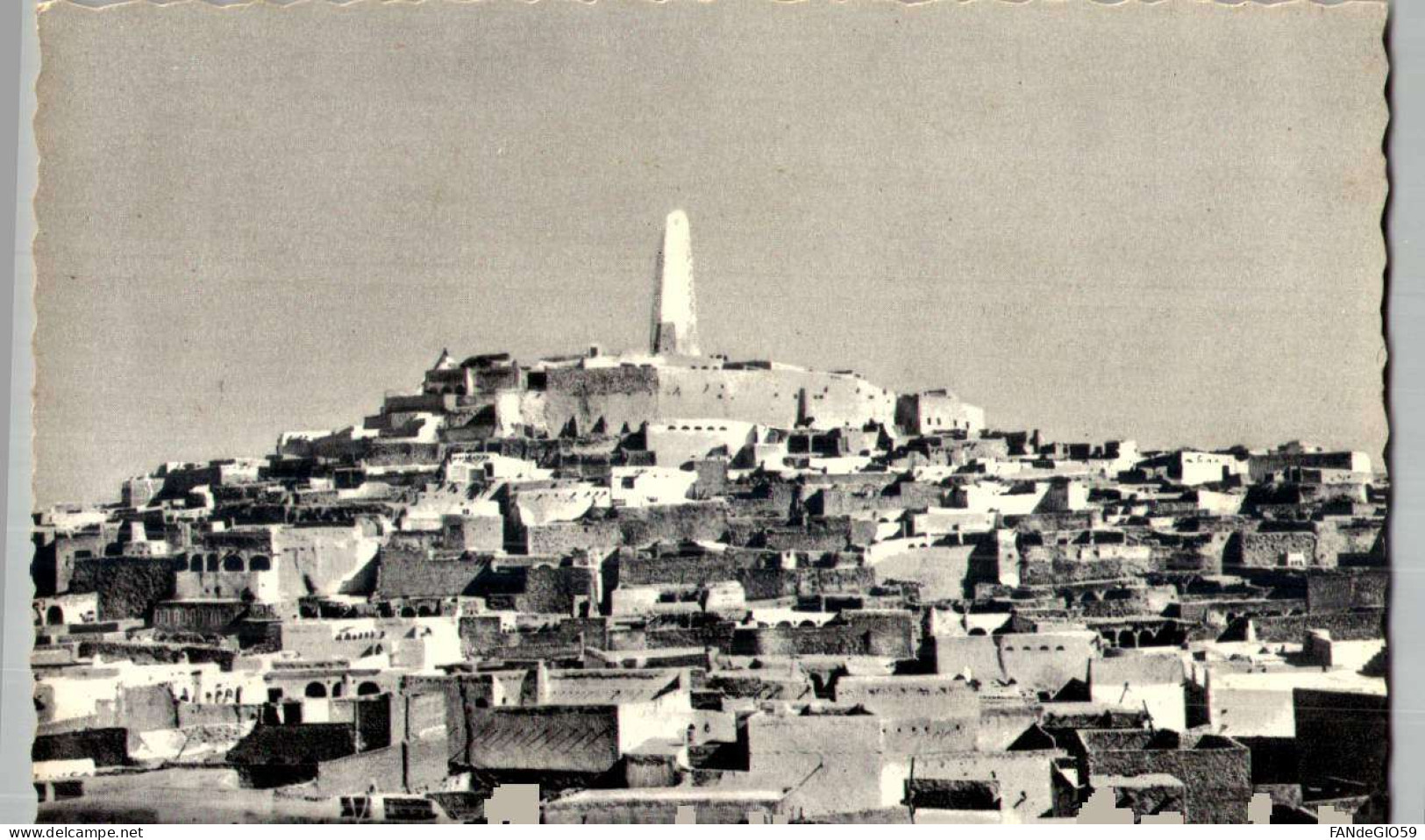 SAHARA - Panorama De GHARDAIA - Ed. MISSIONS DES PERES BLANCS //// 43 VOIR  CONDITION - Ghardaia