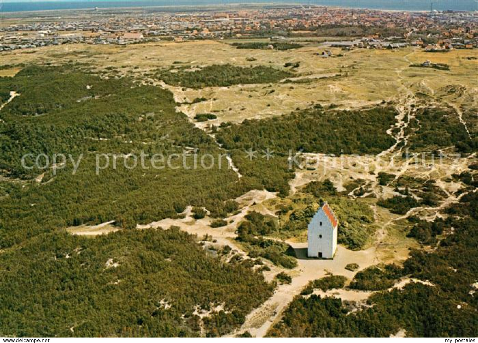 73110959 Skagen Fliegeraufnahme Kirche Skagen - Danemark