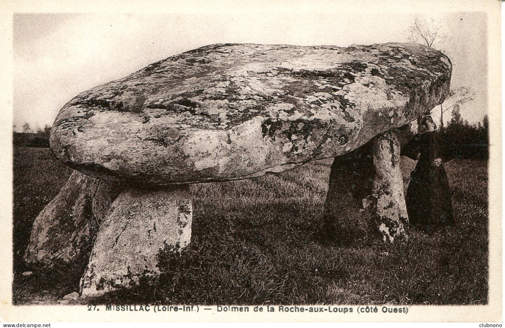 CPA -MISSILAC - DOLMEN DE LA ROCHE-AUX-LOUPS  (ETAT PARFAIT) - Missillac