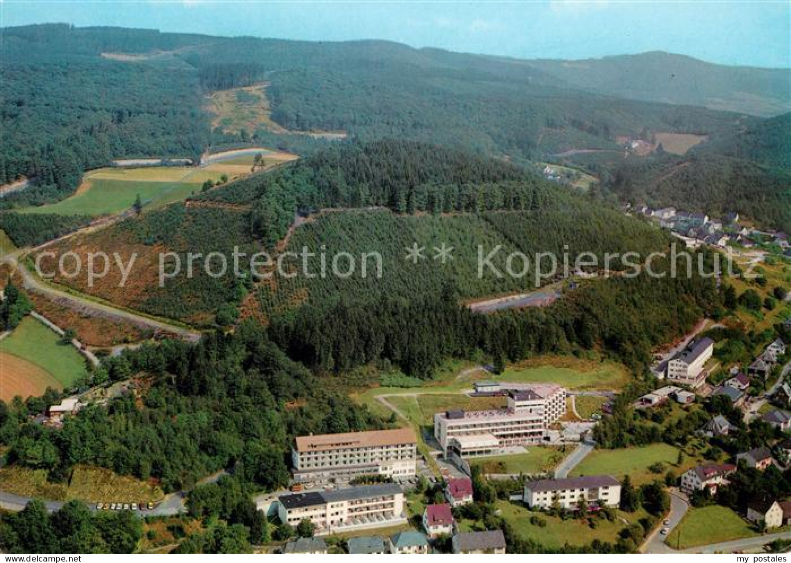 73106506 Laasphe Fliegeraufnahme Kneippsanatorium De La Camp Amtshausen - Bad Laasphe