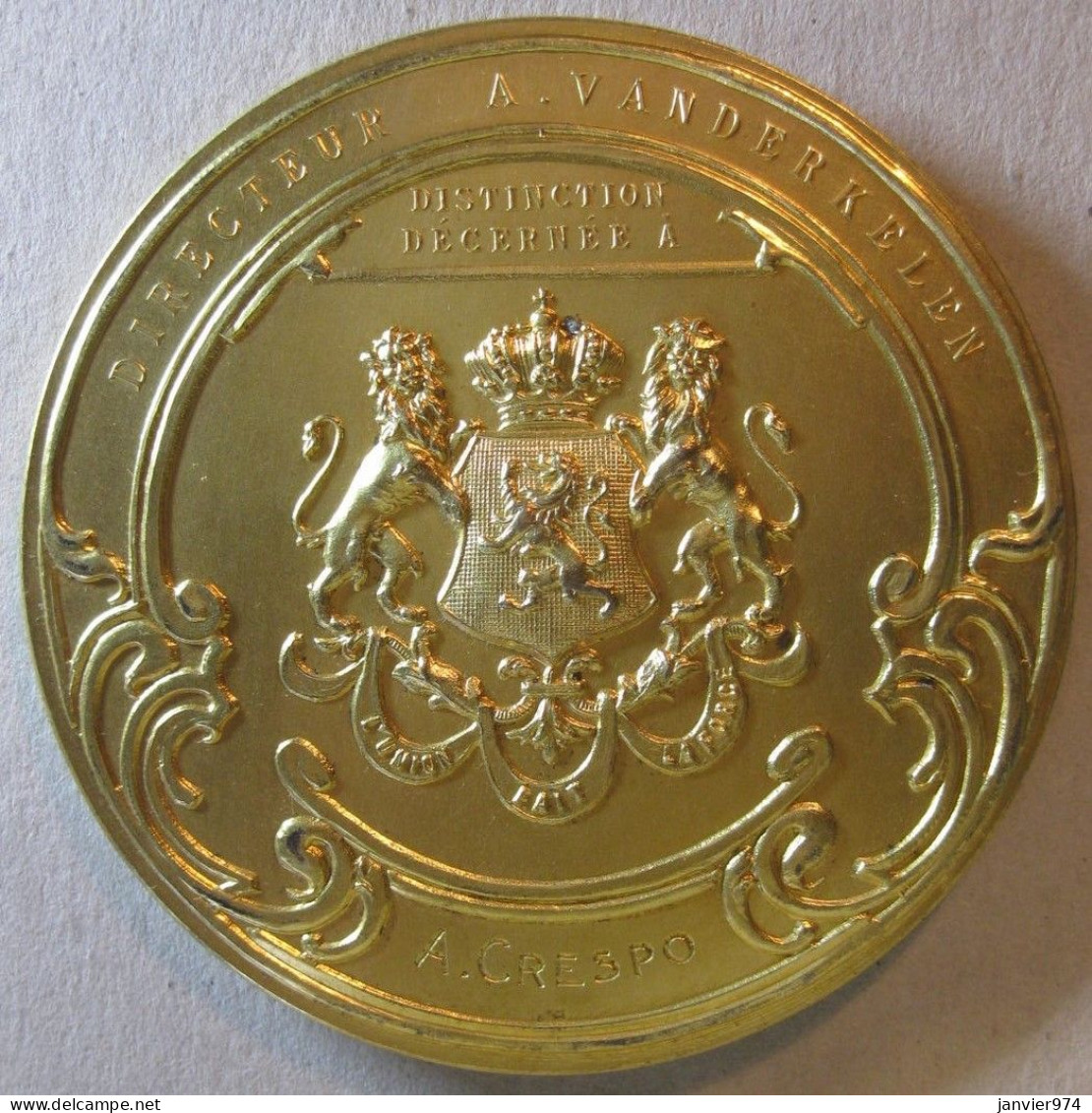 Médaille En Bronze Dorée. Institut Supérieur De Peinture De Bruxelles, Attribuée à A. Crespo, Par A. De Tombay - Professionals / Firms