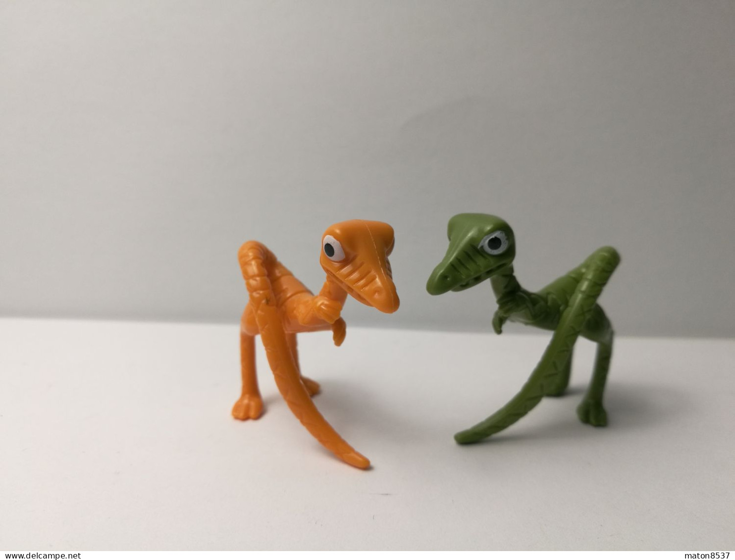 Kinder : MPG UN006   Kinder Nature-Dinosaurier 2010 - Compsognathus - Montables