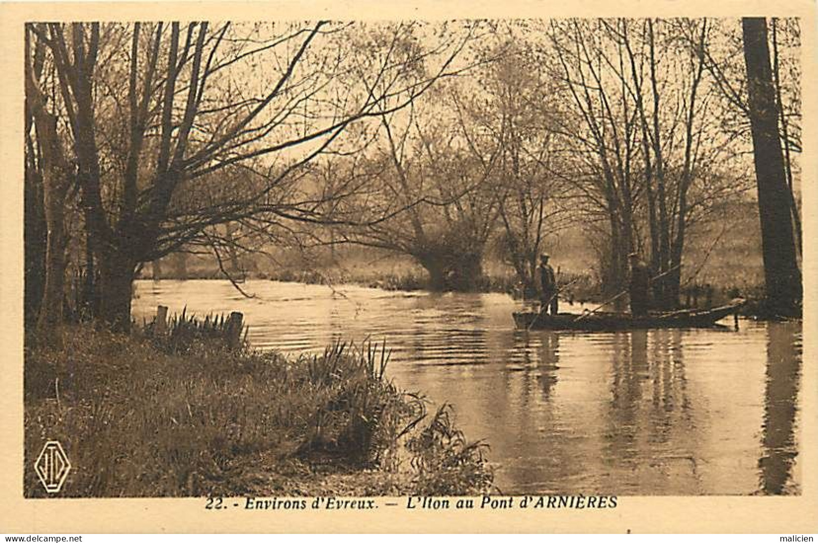 - Eure -ref-B316- Arnières - L Iton Au Pont - Hommes En Barque - Environs D Evreux - - Arnières