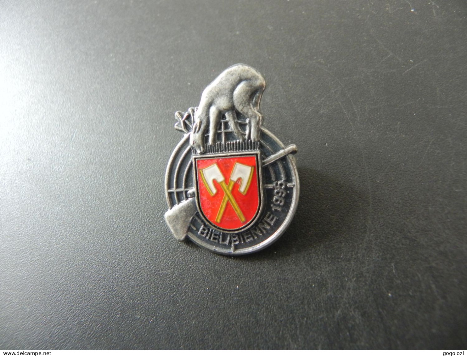 Old Badge Schweiz Suisse Svizzera Switzerland - Jaggesellschaft Biel Bienne 1995 - Sin Clasificación