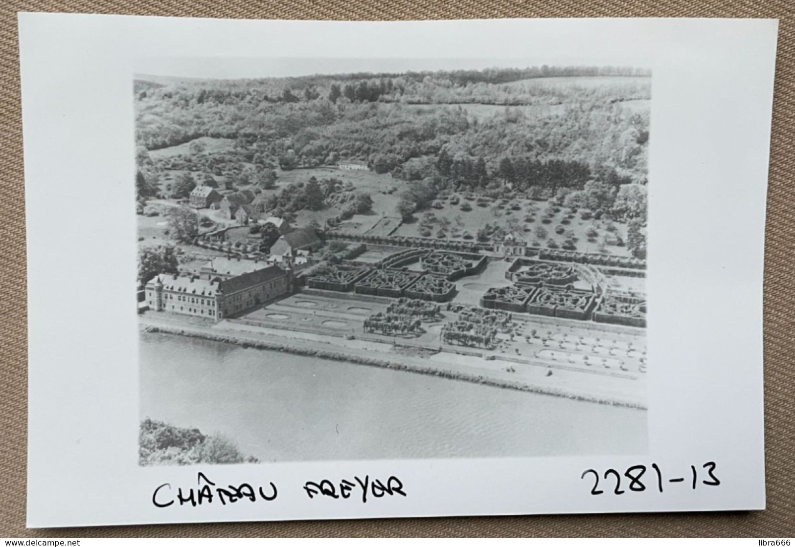 HASTIÈRE - Château De Freÿr - 14,5 X 10 Cm. (REPRO PHOTO ! Zie Beschrijving, Voir Description, See Description) ! - Lieux